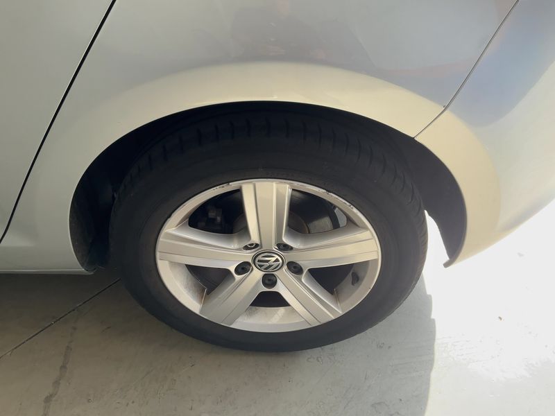 Volkswagen Golf VII 2.0 TDI Advance BlueMotion Tech 2014 – снимка 5