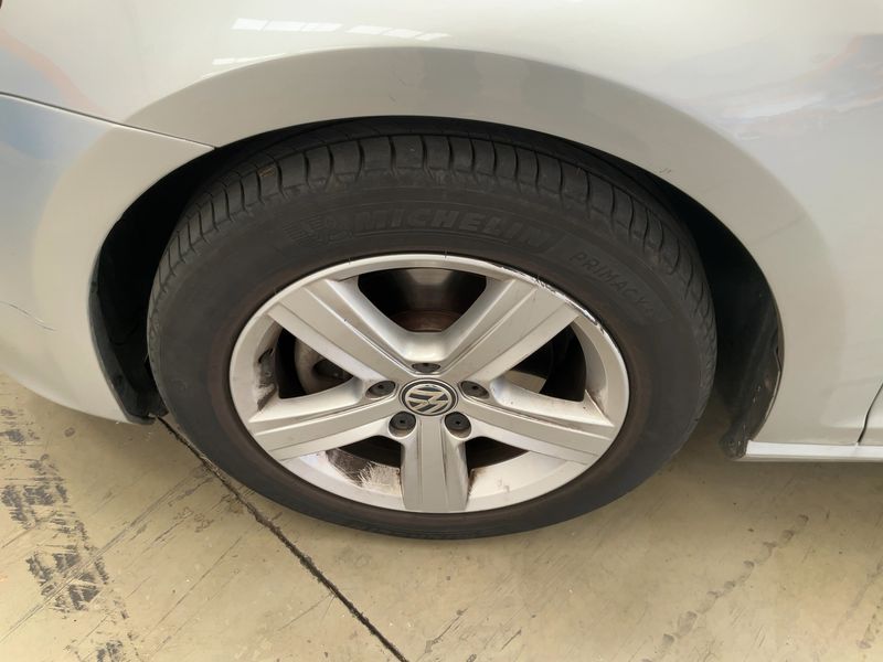 Volkswagen Golf VII 2.0 TDI Advance BlueMotion Tech 2014 – снимка 3
