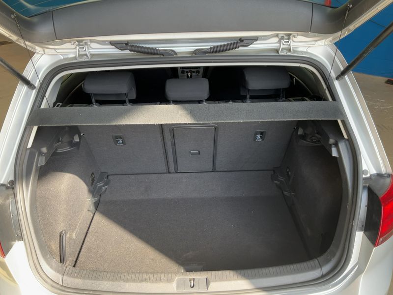 Volkswagen Golf VII 2.0 TDI Advance BlueMotion Tech 2014 – снимка 15