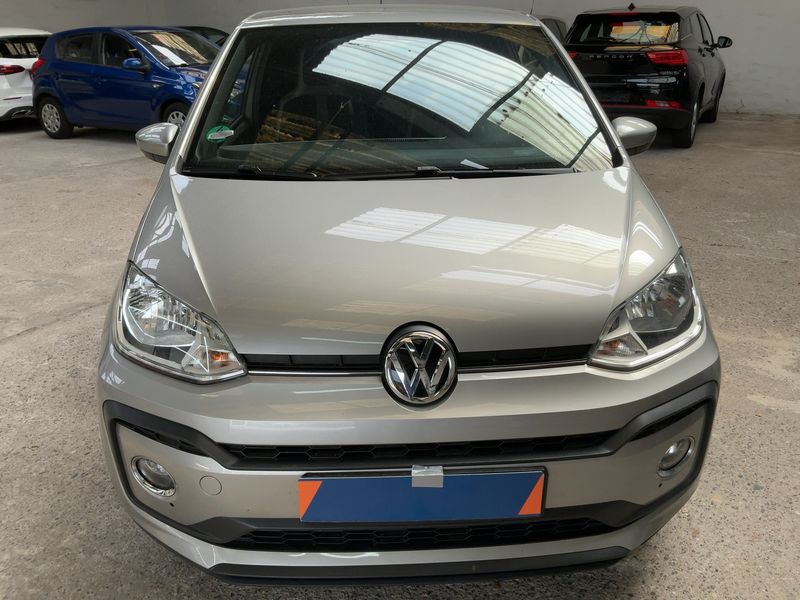 Volkswagen up! 1.0 TSI High up! BlueMotion Tech 2016 – снимка 14