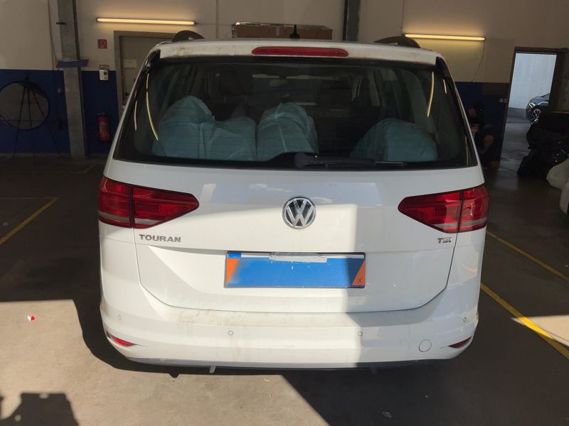 Volkswagen Touran 1.2 TSI Comfortline BlueMotion Tech 2016 – снимка 7
