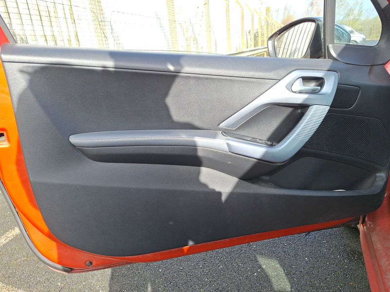 Peugeot 208 1.2 PureTech Allure 2017 – снимка 62