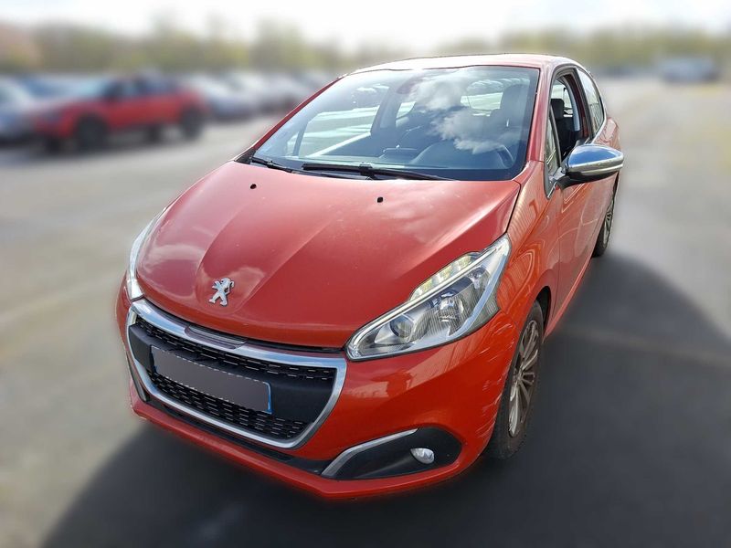 Peugeot 208 1.2 PureTech Allure 2017 – снимка 2