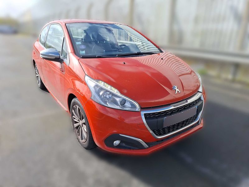Peugeot 208 1.2 PureTech Allure 2017 – снимка 6