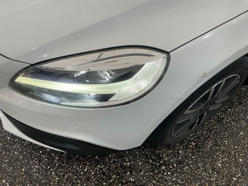 Volvo V40 Cross Country 2.0 D2 Plus 2019 – снимка 41