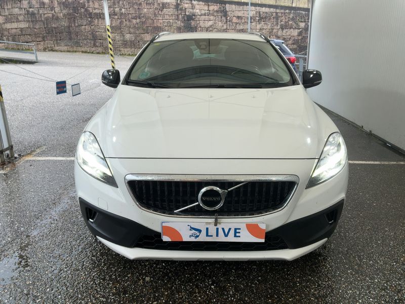 Volvo V40 Cross Country 2.0 D2 Plus 2019 – снимка 14