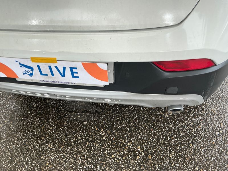 Volvo V40 Cross Country 2.0 D2 Plus 2019 – снимка 32