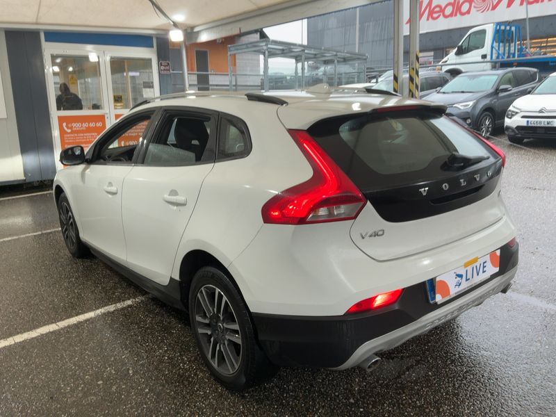 Volvo V40 Cross Country 2.0 D2 Plus 2019 – снимка 6