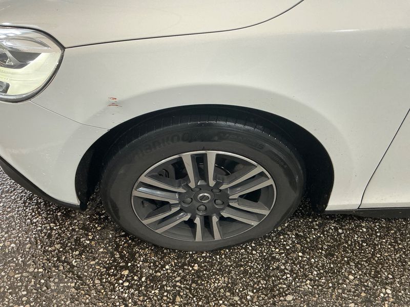 Volvo V40 Cross Country 2.0 D2 Plus 2019 – снимка 29