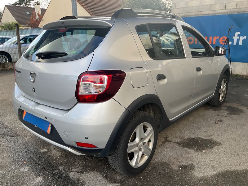 Dacia Sandero 0.9 TCe Stepway Prestige 2014 – снимка 2
