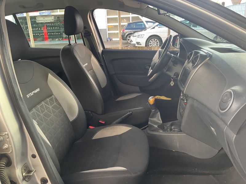 Dacia Sandero 0.9 TCe Stepway Prestige 2014 – снимка 3