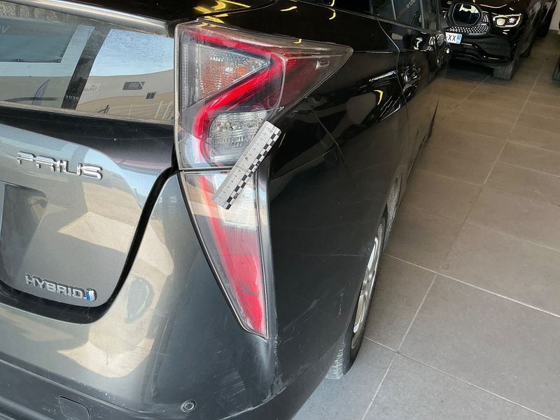 Toyota Prius 1.8 Hybrid Dynamic 2016 – снимка 36