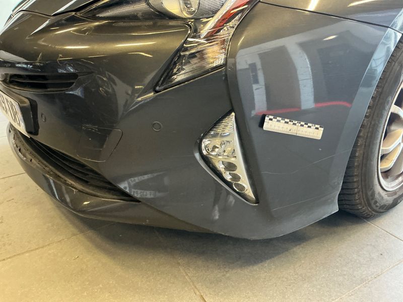 Toyota Prius 1.8 Hybrid Dynamic 2016 – снимка 39