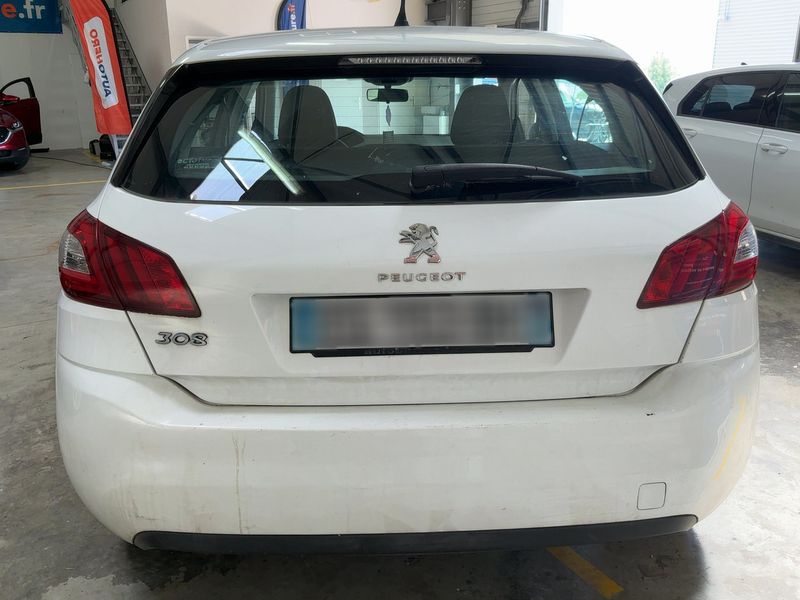 Peugeot 308 1.6 Blue-HDi Premium 2016 – снимка 7