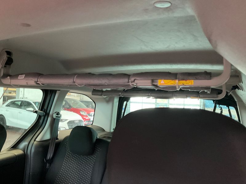 Citroen Berlingo 1.6 Blue-HDi Selection 2017 – снимка 33