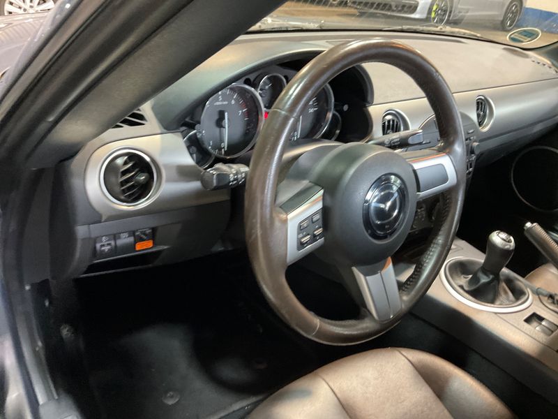 Mazda MX-5 1.8 Niseko Roadster Coupe 2008 – снимка 31