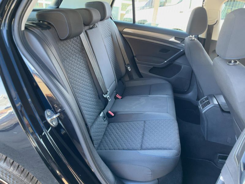 Volkswagen Golf VII 1.0 TSI Connect Start-Stopp 2019 – снимка 19