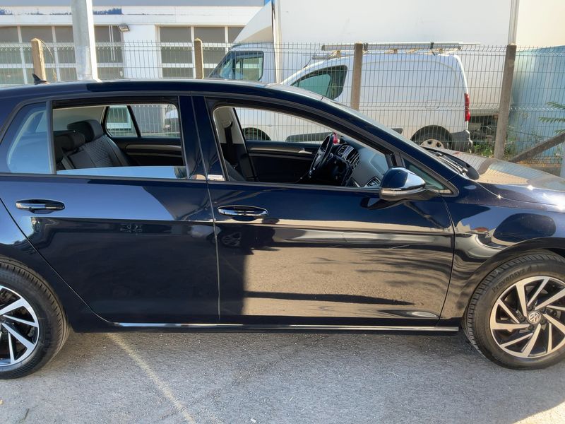 Volkswagen Golf VII 1.0 TSI Connect Start-Stopp 2019 – снимка 10