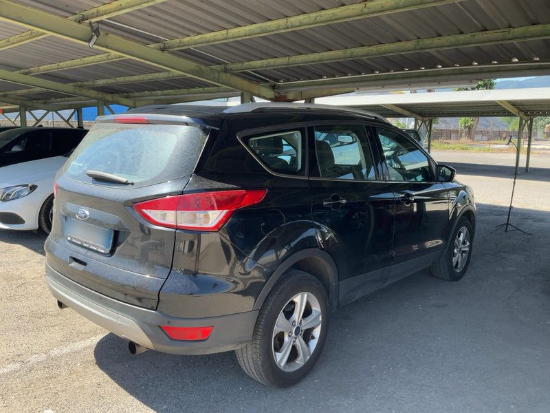 Ford Kuga 2.0 TDCi Plus 2015 – снимка 8