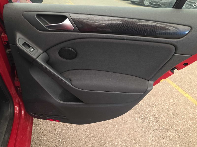 Volkswagen Golf VI 1.6 TDI Confortline 2009 – снимка 40