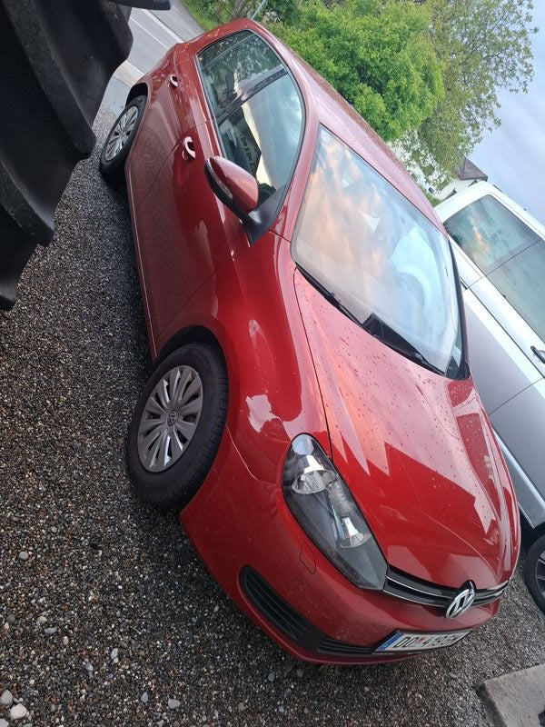 Volkswagen Golf VI 1.6 TDI 2009 – снимка 18