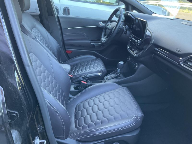Ford Fiesta 1.0 EcoBoost Vignale 2019 – снимка 17