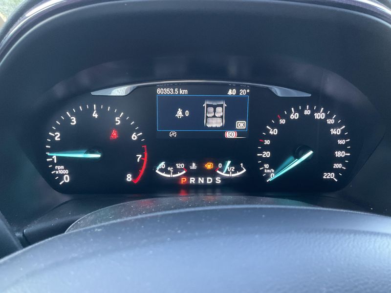 Ford Fiesta 1.0 EcoBoost Vignale 2019 – снимка 19