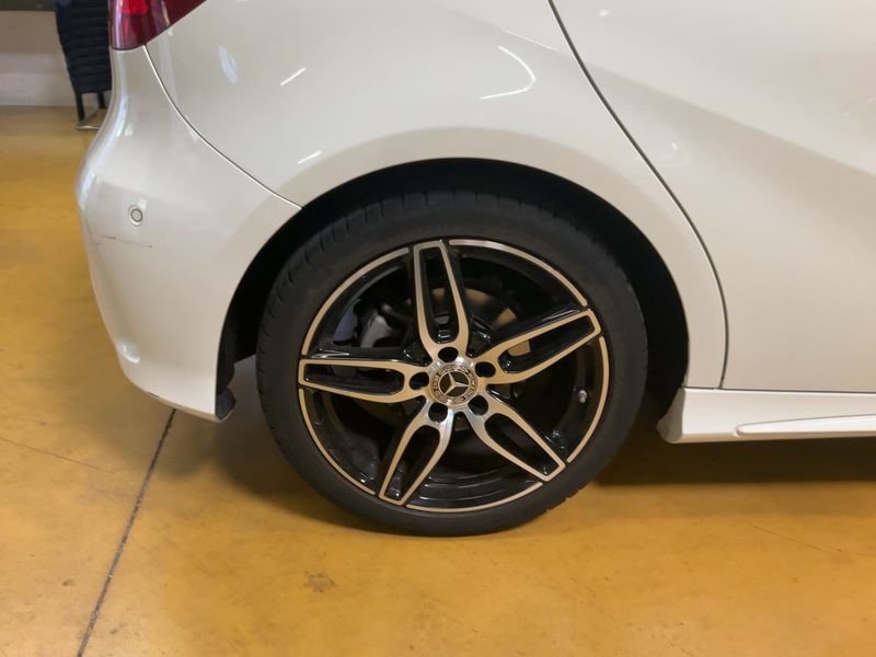 Mercedes-Benz A-Klasse A 160 CDI AMG Sport 2018 – снимка 9