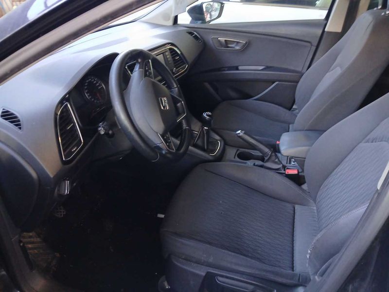 Seat Leon 1.6 TDI Style 2014 – снимка 10