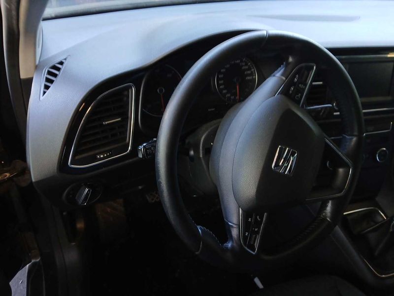 Seat Leon 1.6 TDI Style 2014 – снимка 41