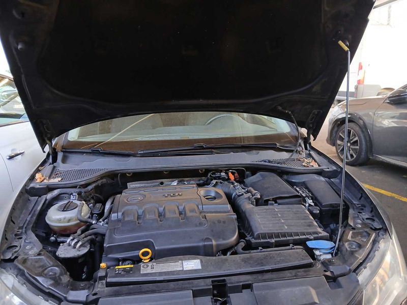 Seat Leon 1.6 TDI Style 2014 – снимка 8