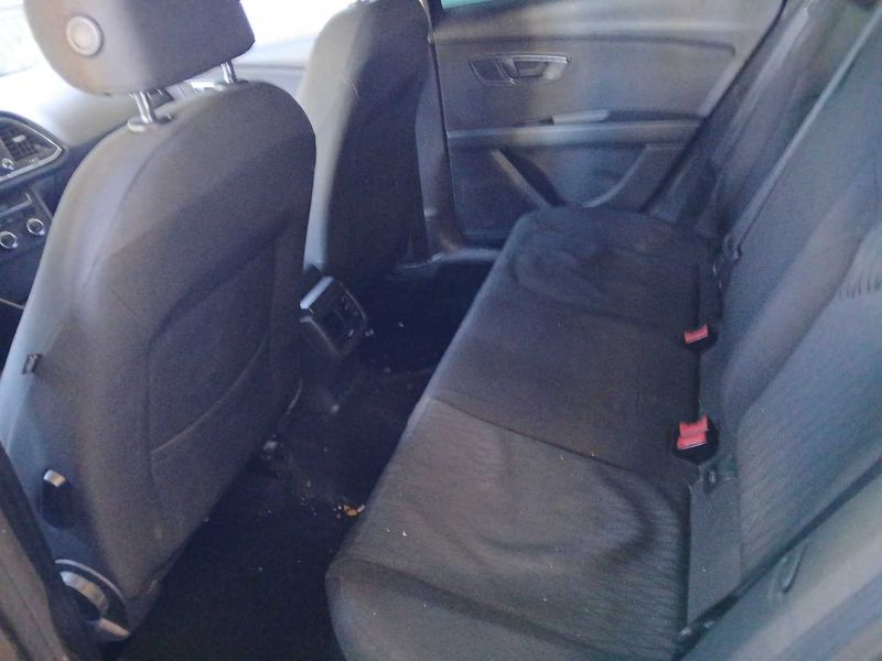 Seat Leon 1.6 TDI Style 2014 – снимка 14