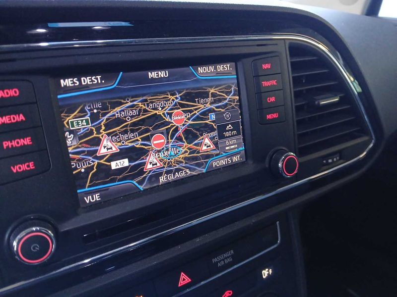 Seat Leon 1.6 TDI Style 2014 – снимка 13