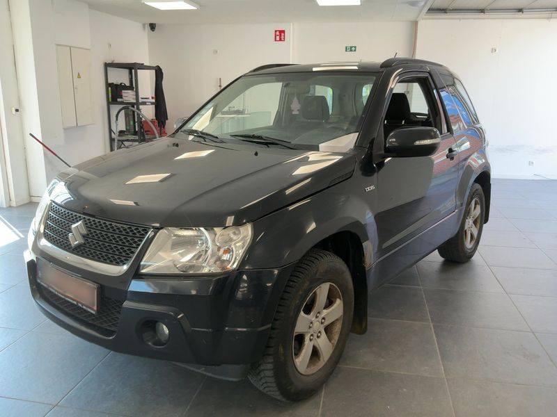 Suzuki Grand Vitara 1.9 DDiS Economy 2011 – снимка 2