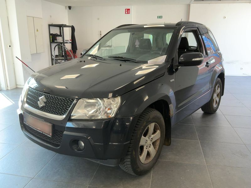 Suzuki Grand Vitara 1.9 DDiS Economy 2011 – снимка 1