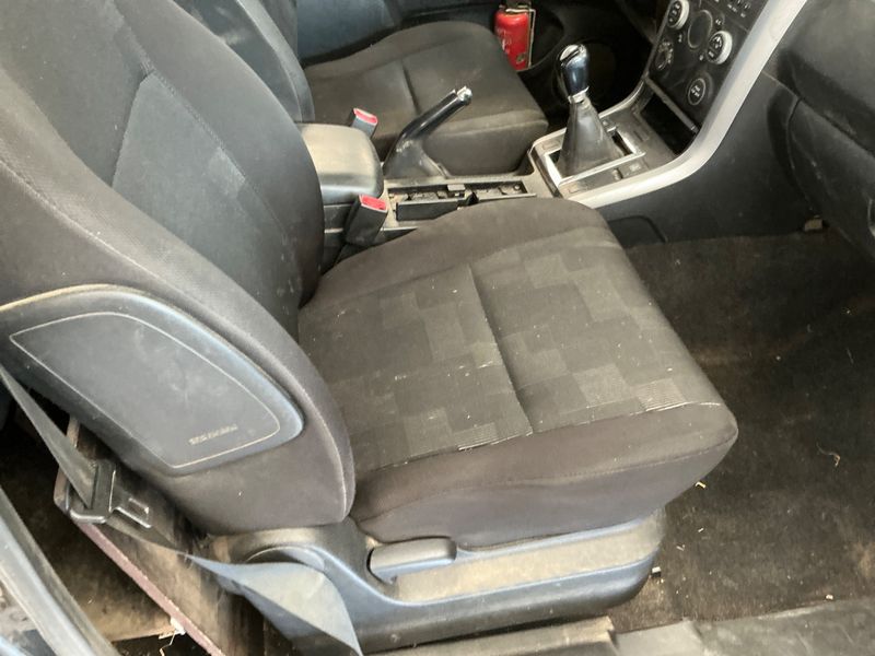 Suzuki Grand Vitara 1.9 DDiS Economy 2011 – снимка 23