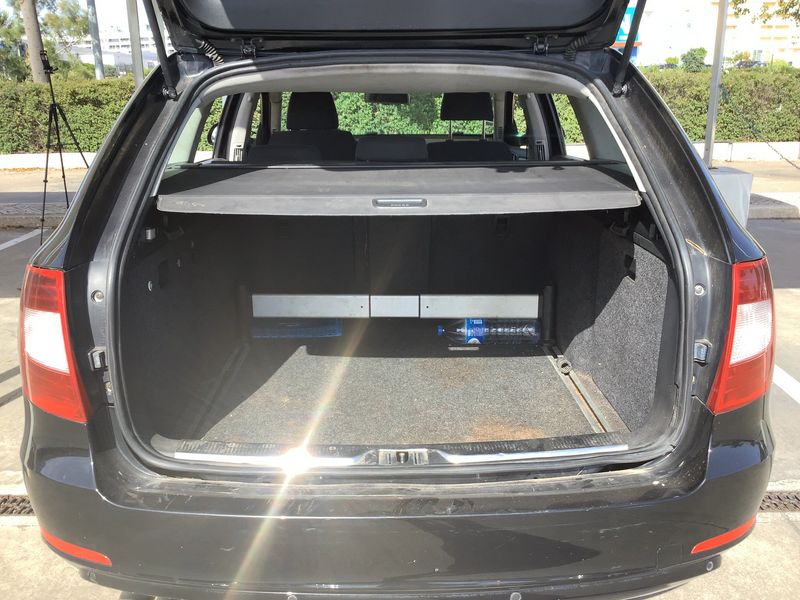 Skoda Superb 2.0 TDI Ambition 2012 – снимка 10