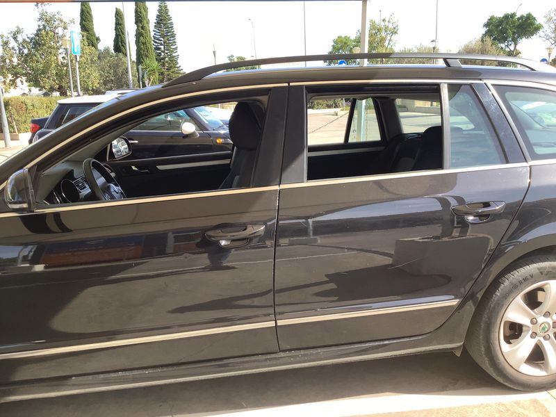 Skoda Superb 2.0 TDI Ambition 2012 – снимка на щета