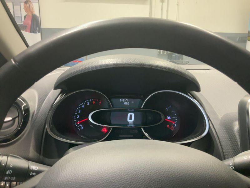 Renault Clio 0.9 TCe Business 2021 – снимка 18