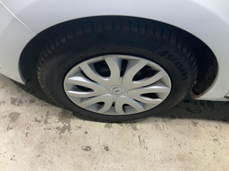 Renault Clio 0.9 TCe Business 2021 – снимка 3