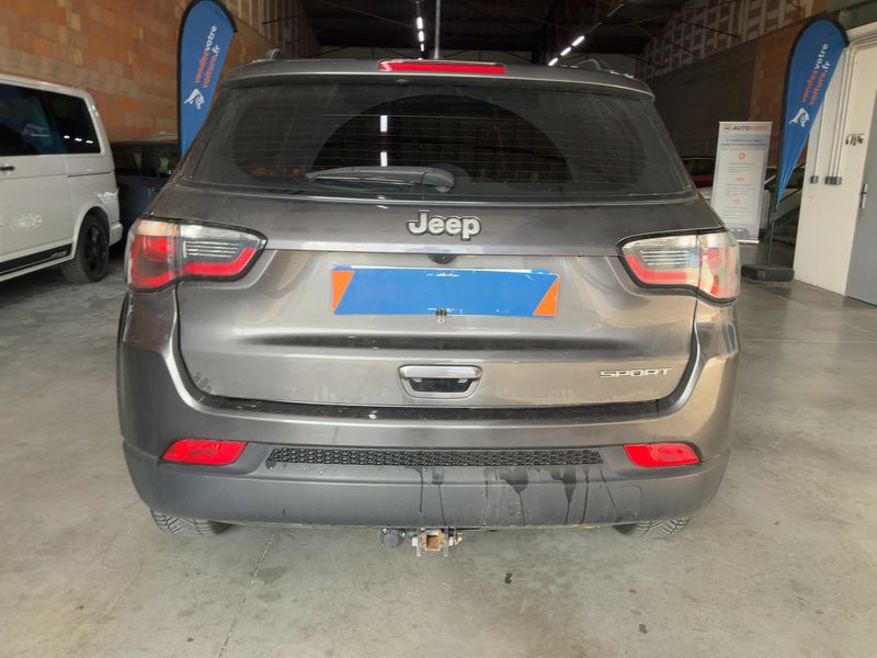 Jeep Compass 1.6 M-Jet Sport FWD 2018 – снимка 7