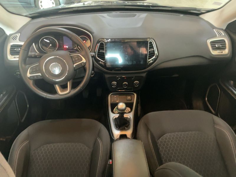 Jeep Compass 1.6 M-Jet Sport FWD 2018 – снимка 18
