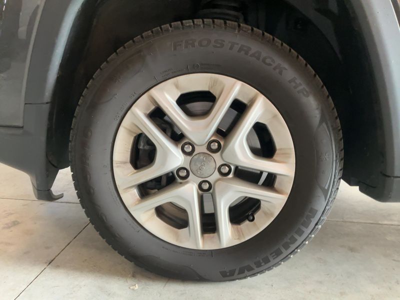 Jeep Compass 1.6 M-Jet Sport FWD 2018 – снимка 3