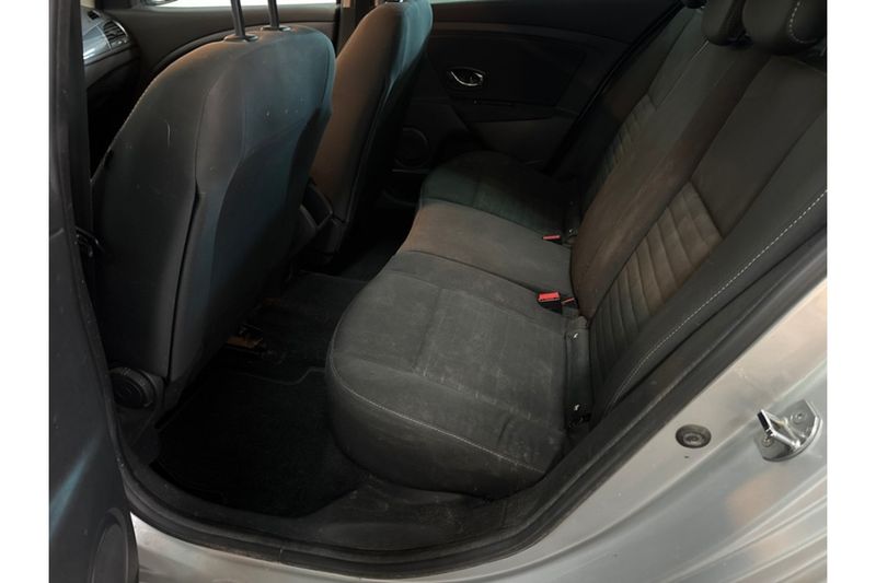 Renault Megane 1.5 dCi Limited 2015 – снимка 7