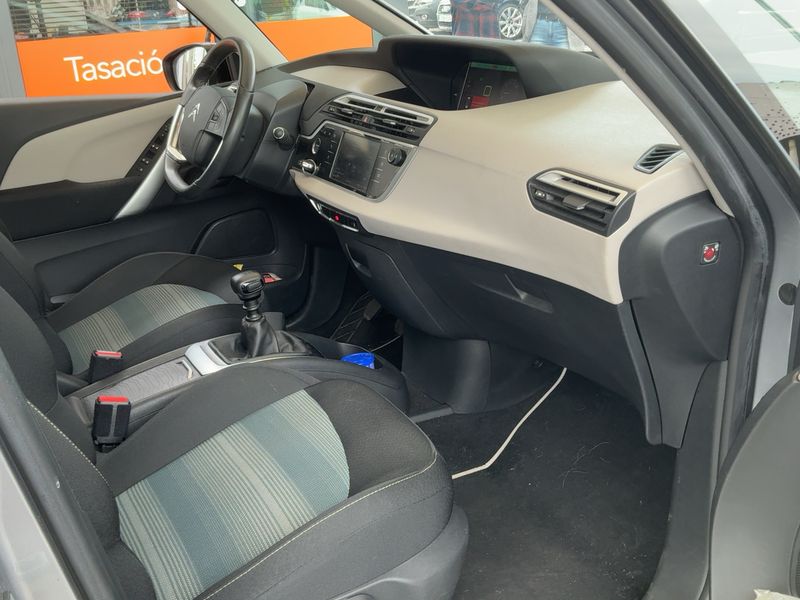 Citroen C4 Grand Spacetourer 1.5 Blue-HDi Rip Curl 2019 – снимка 16
