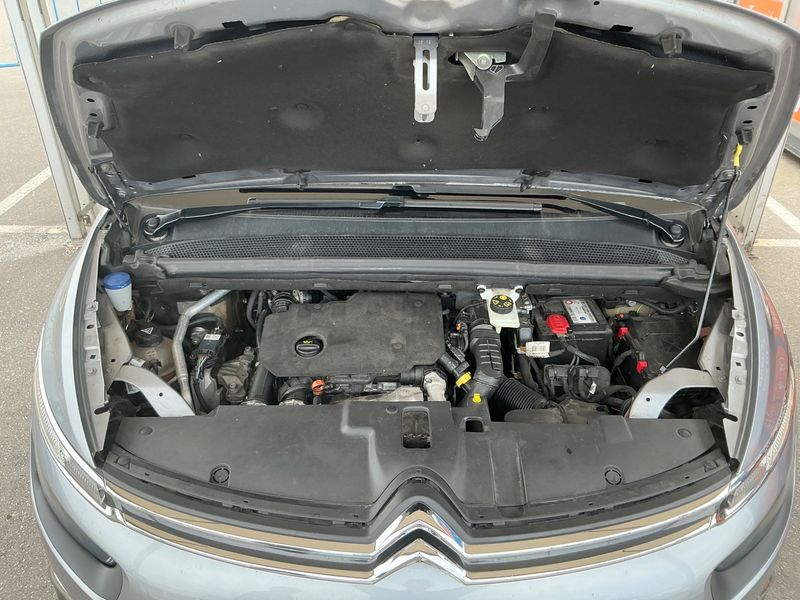 Citroen C4 Grand Spacetourer 1.5 Blue-HDi Rip Curl 2019 – снимка 26