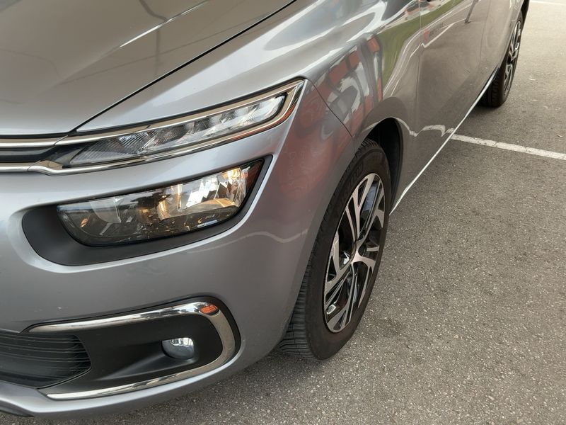 Citroen C4 Grand Spacetourer 1.5 Blue-HDi Rip Curl 2019 – снимка 2