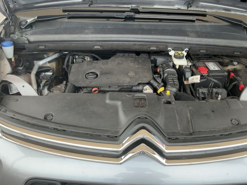 Citroen C4 Grand Spacetourer 1.5 Blue-HDi Rip Curl 2019 – снимка на щета 36