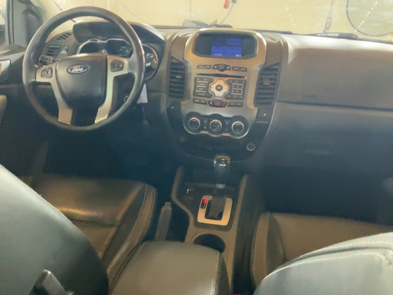 Ford Ranger 2.2 TDCi Doppelkabine Limited 4x4 2015 – снимка 18