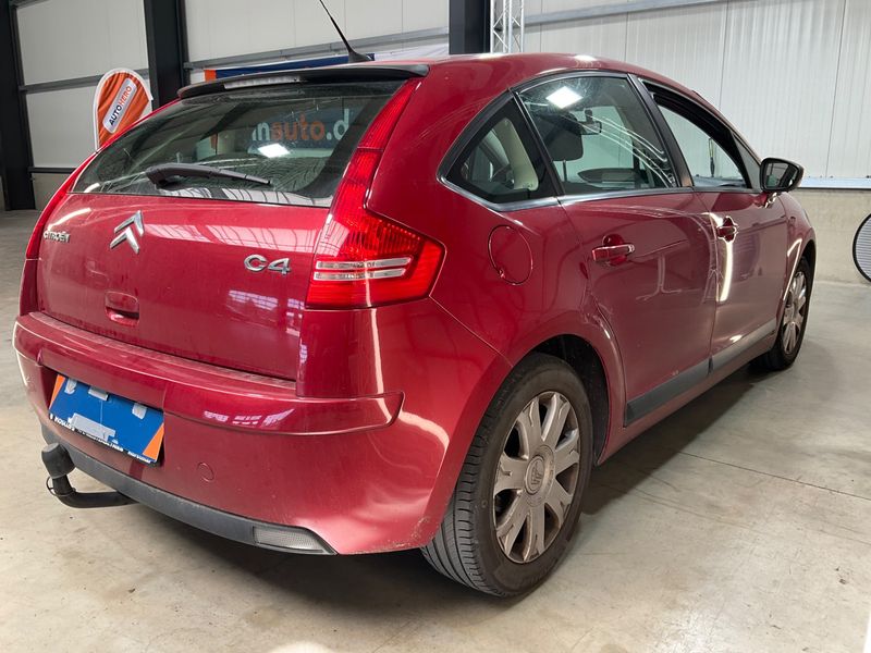 Citroen C4 2.0 HDi VTR 2010 – снимка 2